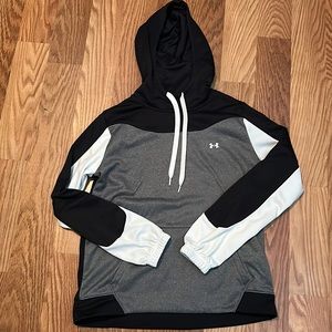 woman’s small grey,black,and white Under Armour sweatshirt
